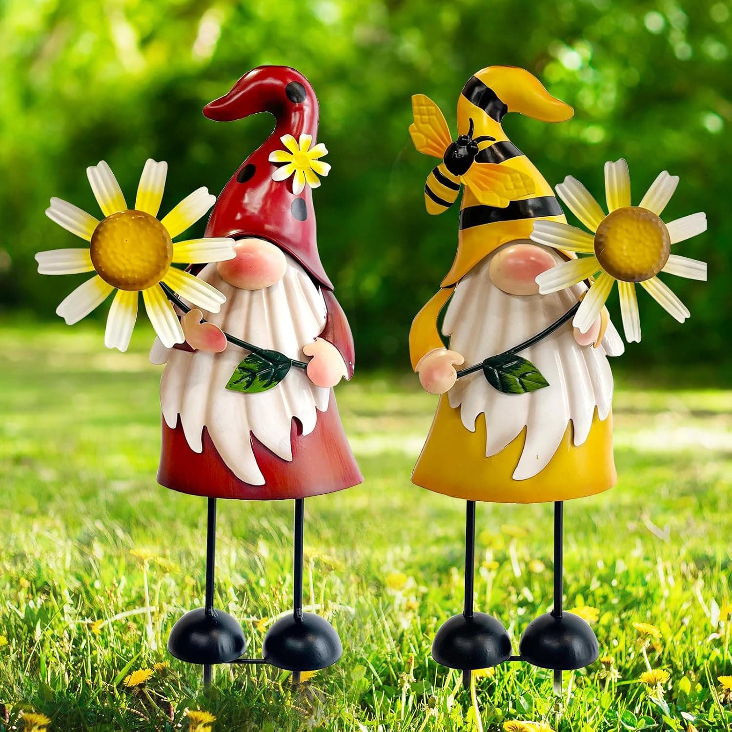 HONGLAND Gnomes Decorations for Yard - Metal Gnome Outdoor Decor Bee Ladybug Garden Statue, Holiday Decoration Lawn Patio Yard Stakes (Set of 2)